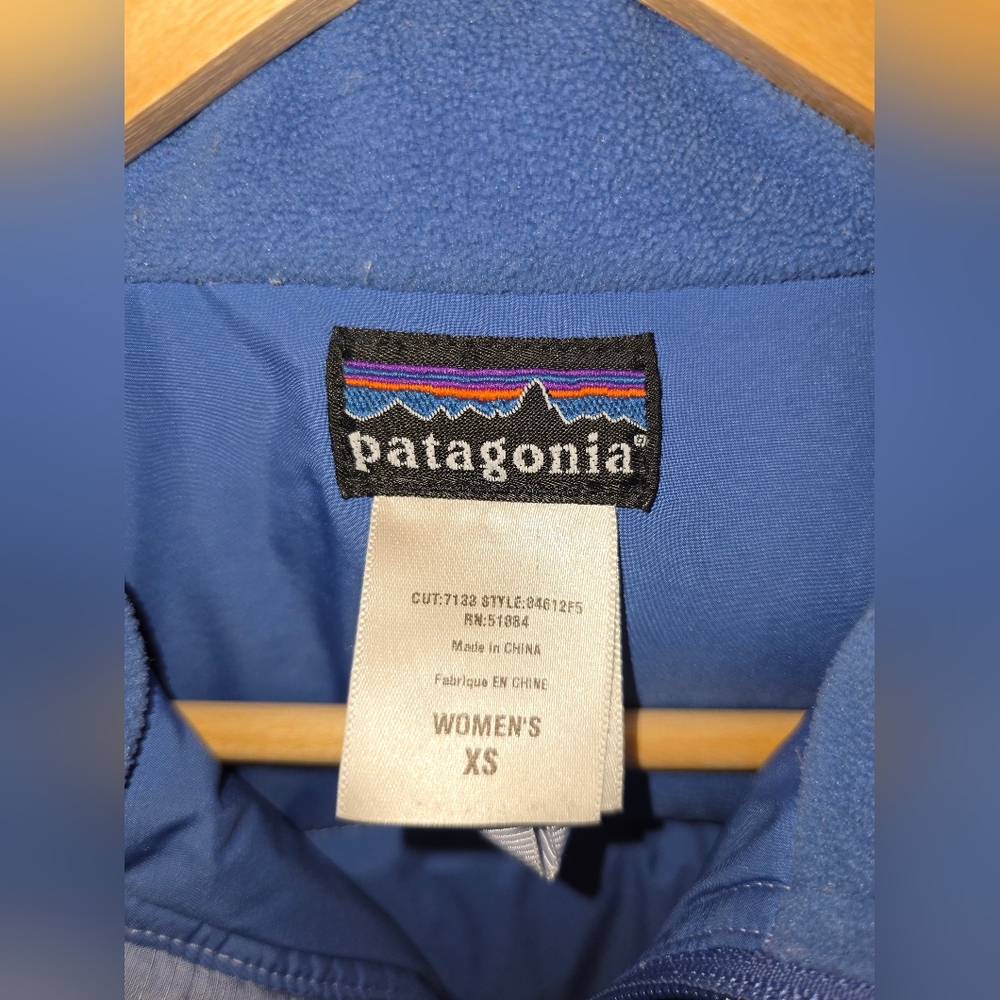 Patagonia Women’s Goose Down Puffer Jacket -Size XS- EUC (worn once) 🩵 - Picture 4 of 4